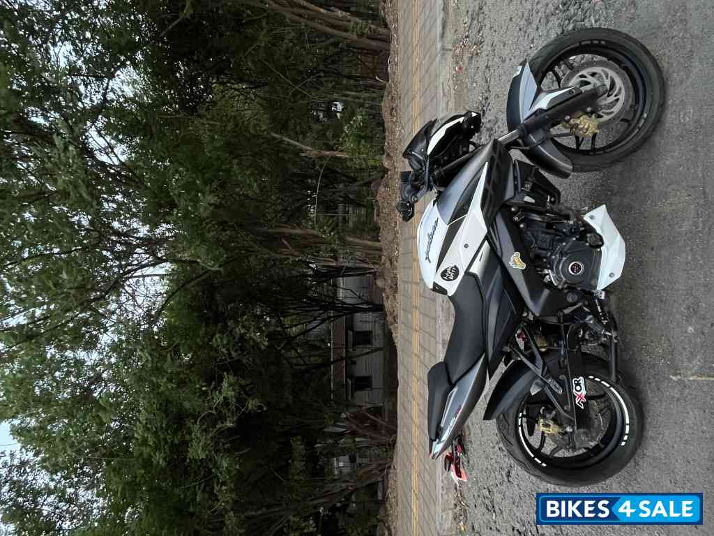 Bajaj Pulsar 200 NS
