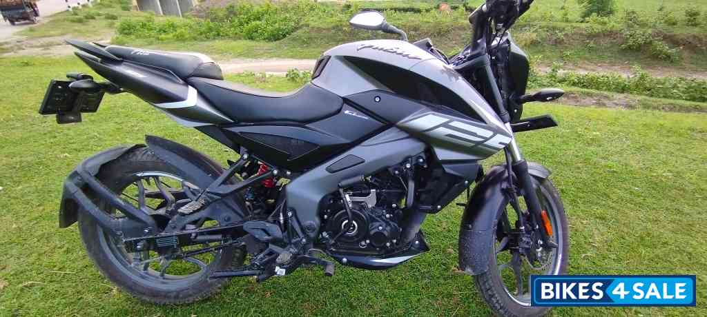 Bajaj Pulsar NS125 BS6