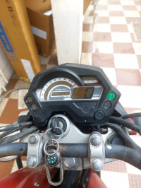 Red And Black Yamaha FZ16