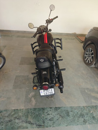 Royal Enfield Classic Stealth Black 2022 Model