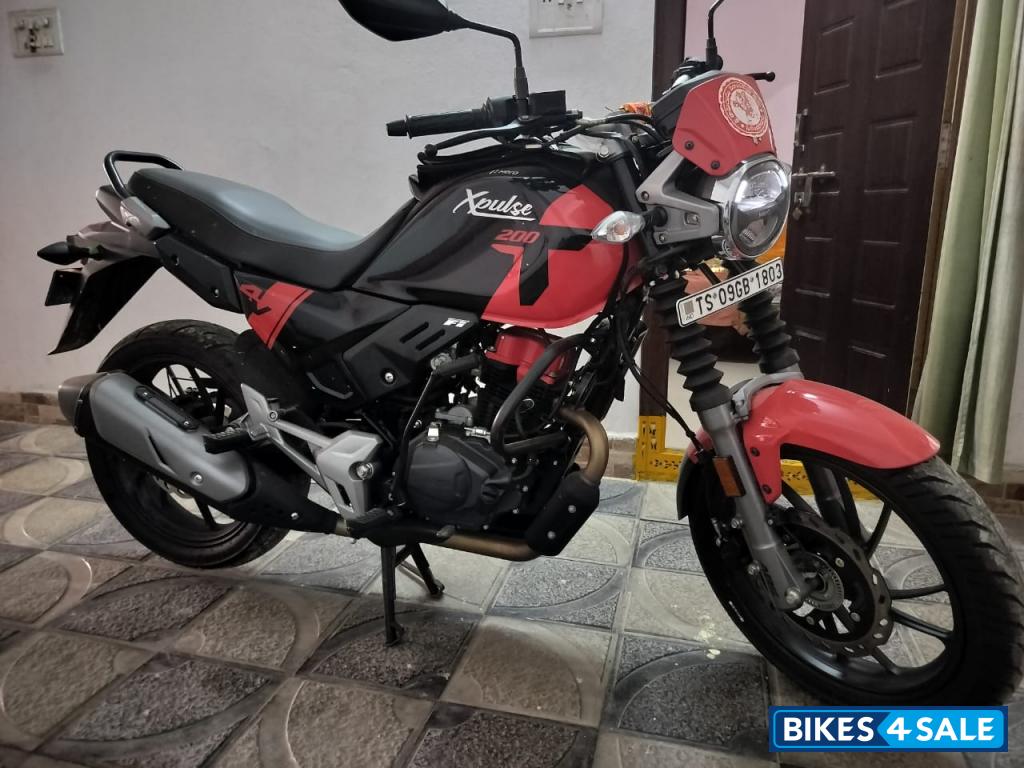 Red And Black Hero XPulse 200T 4V Red And Black Hero XPulse 200T 4V