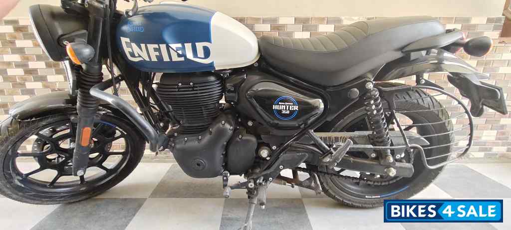 Royal Enfield Hunter 350 Metro
