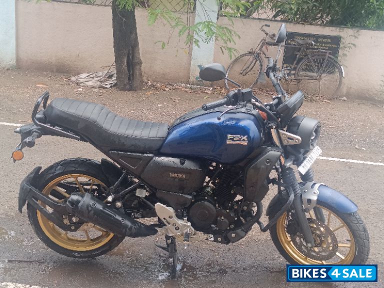 Matte Blue Yamaha FZ-X Matte Blue Yamaha FZ-X