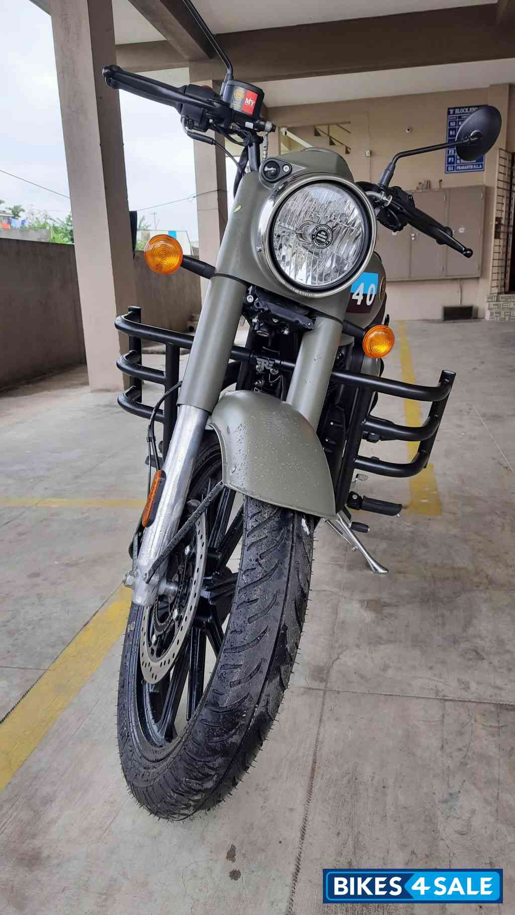 Royal Enfield Classic 350 Dual Channel BS6 Royal Enfield Classic 350 Dual Channel BS6