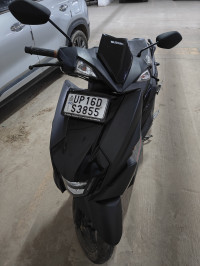 Black Suzuki Avenis 125 Ride Connect Edition
