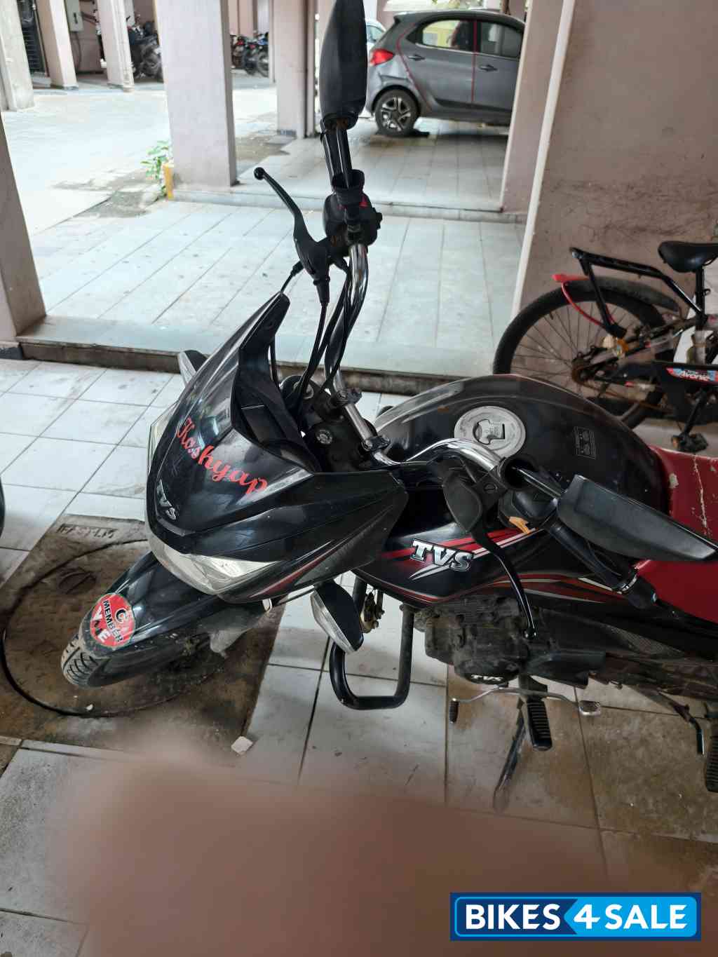 Black Red TVS Victor GLX Black Red TVS Victor GLX