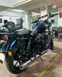 Royal Enfield Meteor 350 Stellar