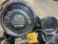 Yellow Royal Enfield Meteor 350 Fireball