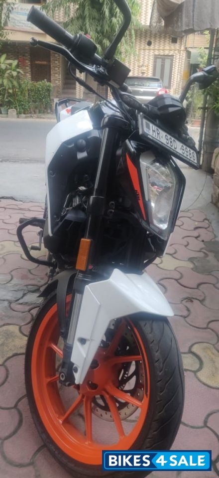 KTM Duke 200 ABS