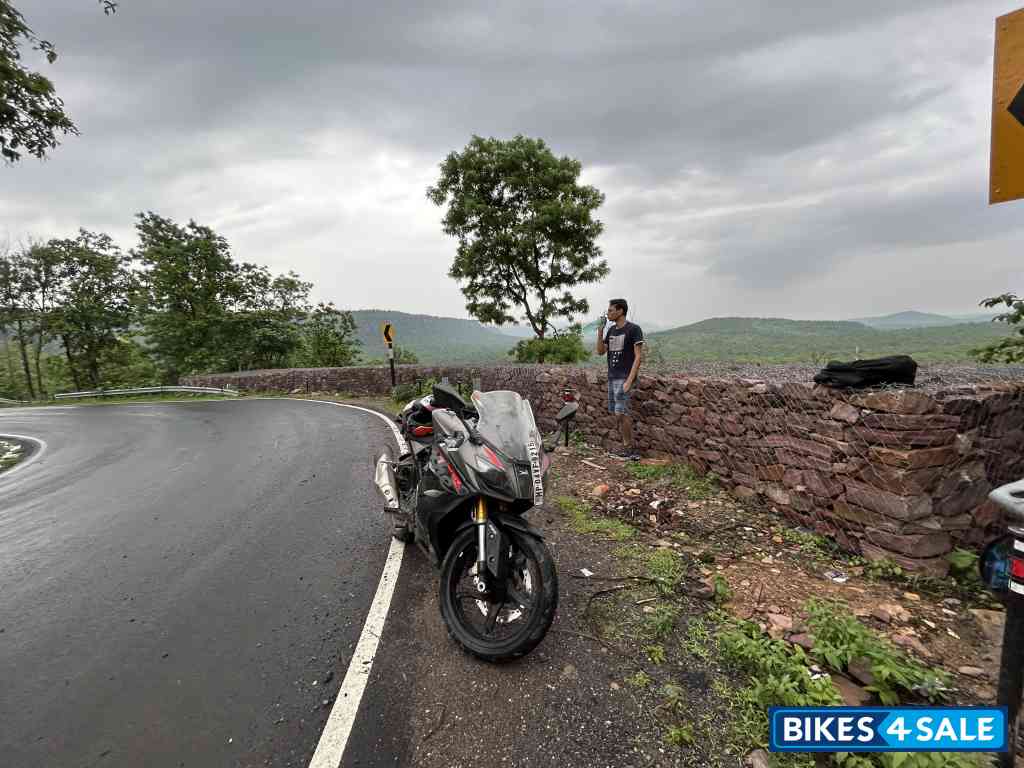 TVS Apache RR 310 TVS Apache RR 310