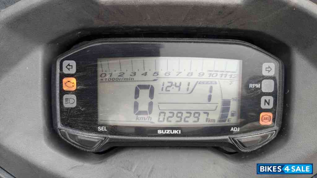 Suzuki Gixxer SF SP Suzuki Gixxer SF SP