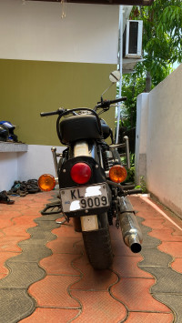 Black Royal Enfield Classic 500