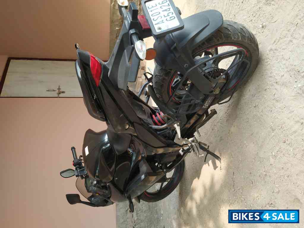 Suzuki Gixxer SF Suzuki Gixxer SF