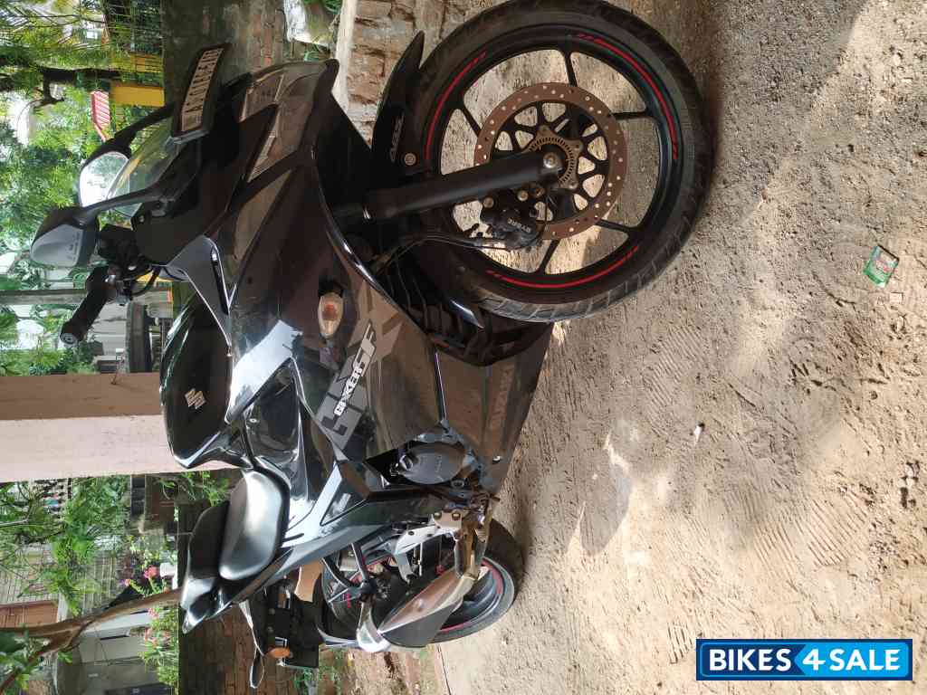 Suzuki Gixxer SF Suzuki Gixxer SF