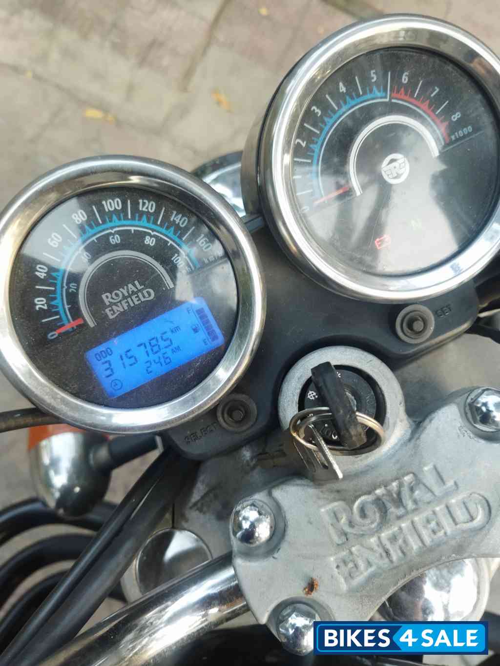 Royal Enfield Thunderbird 350 Royal Enfield Thunderbird 350