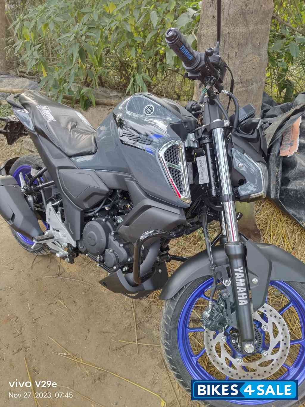 Yamaha FZ-S FI Ver 4.0 Yamaha FZ-S FI Ver 4.0