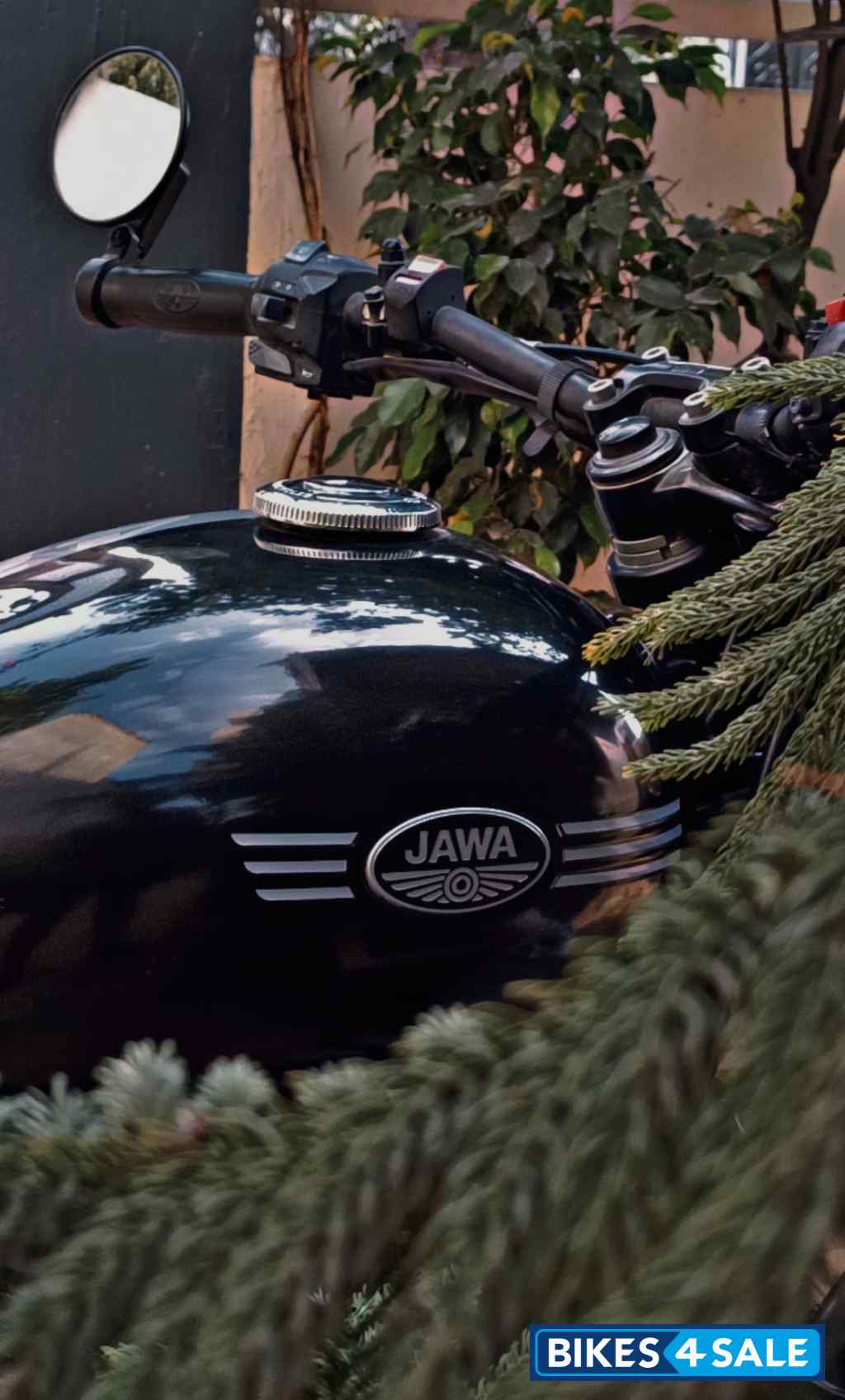 Black Jawa 42 Dual Channel ABS AllStar Black Black Jawa 42 Dual Channel ABS AllStar Black