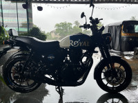 Rebel Blue Royal Enfield Hunter 350 Metro