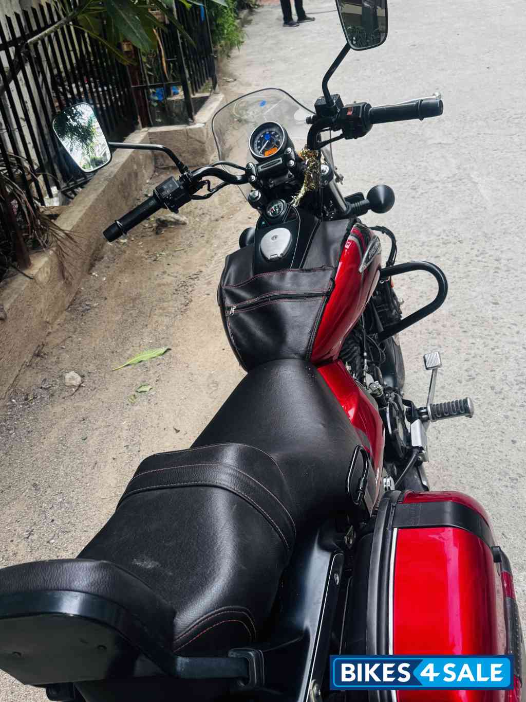 Bajaj Avenger Street 160