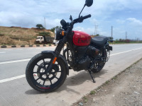 Royal Enfield Hunter 350 Metro 2024 Model