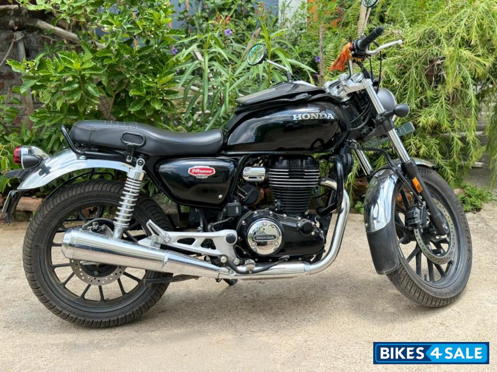 Nightstar Black Honda Hness CB350 DLX Nightstar Black Honda Hness CB350 DLX