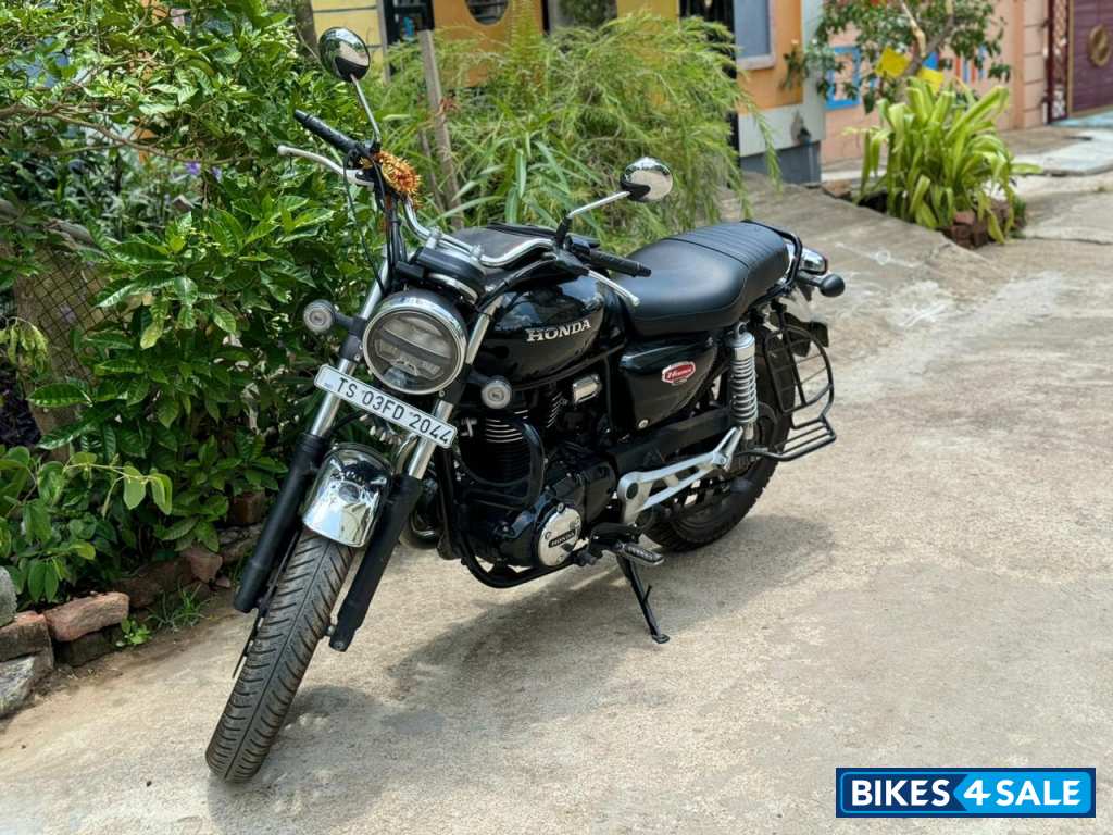Nightstar Black Honda Hness CB350 DLX Nightstar Black Honda Hness CB350 DLX
