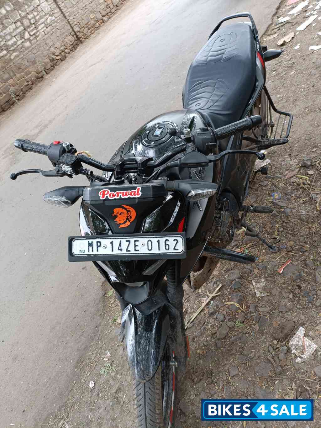 Bajaj Pulsar N150