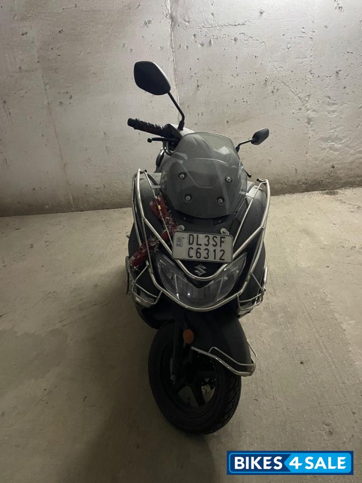 Matt Black Suzuki Burgman Street Bluetooth Enabled Matt Black Suzuki Burgman Street Bluetooth Enabled