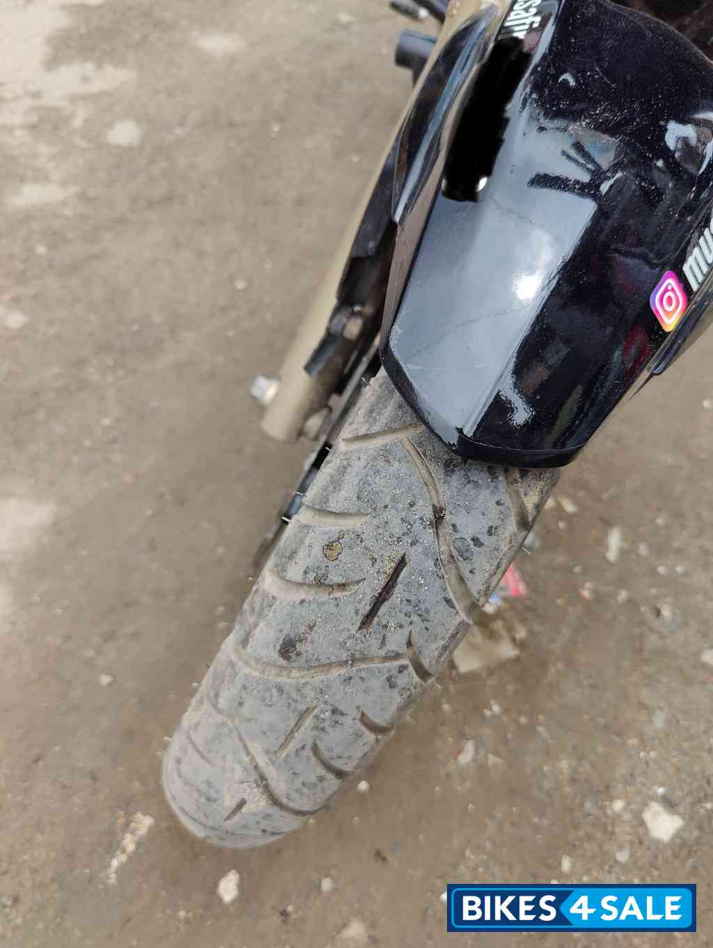 TVS Apache RTR 200 4V TVS Apache RTR 200 4V