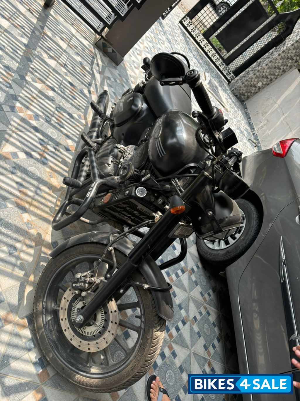 Jawa 42 Dual Channel ABS AllStar Black