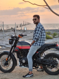Black Red Royal Enfield Scram 411