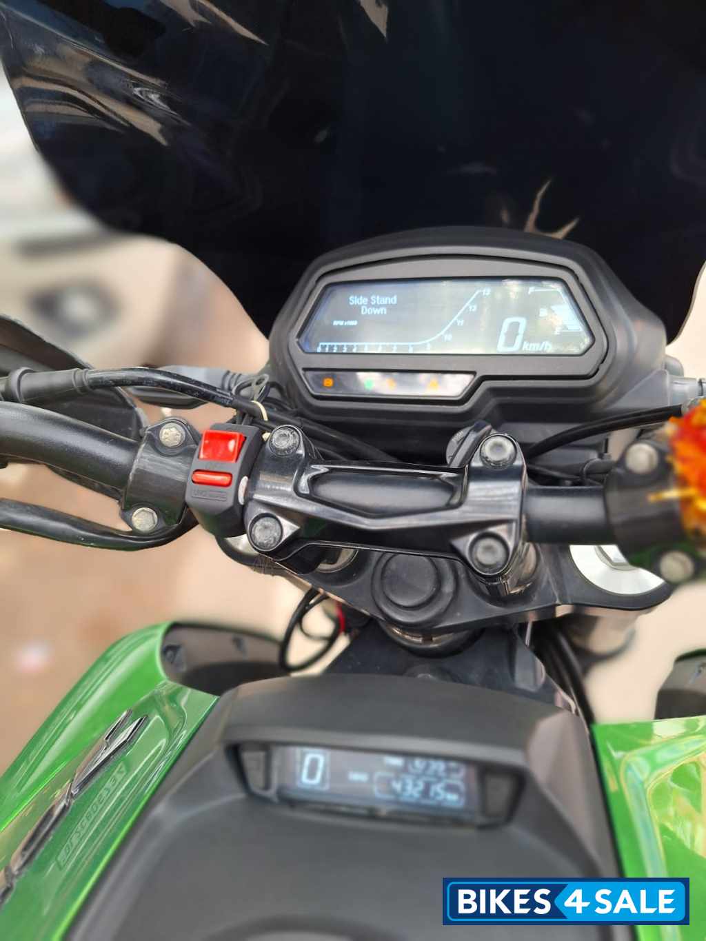 Bajaj Dominar 400 Disc Bajaj Dominar 400 Disc