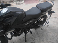 Black TVS Raider 125