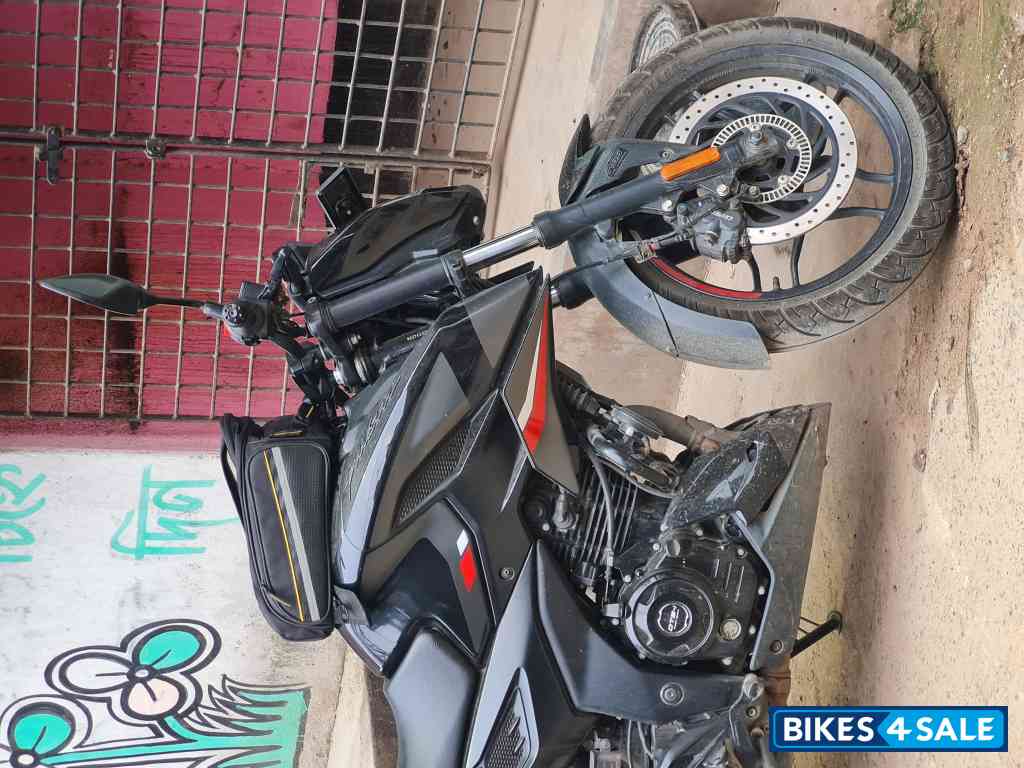 Bajaj Pulsar N250 Dual Channel ABS Bajaj Pulsar N250 Dual Channel ABS