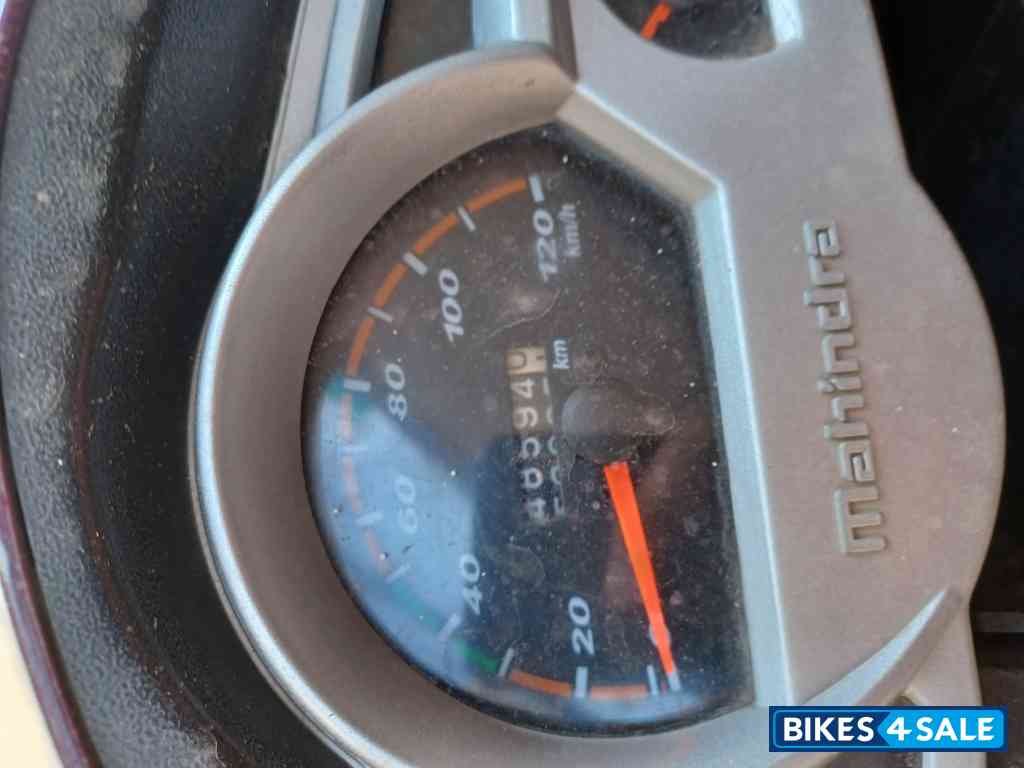 Mahindra Gusto Mahindra Gusto