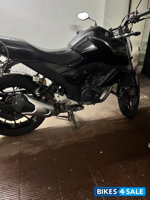 Yamaha FZ-S FI V3 Yamaha FZ-S FI V3