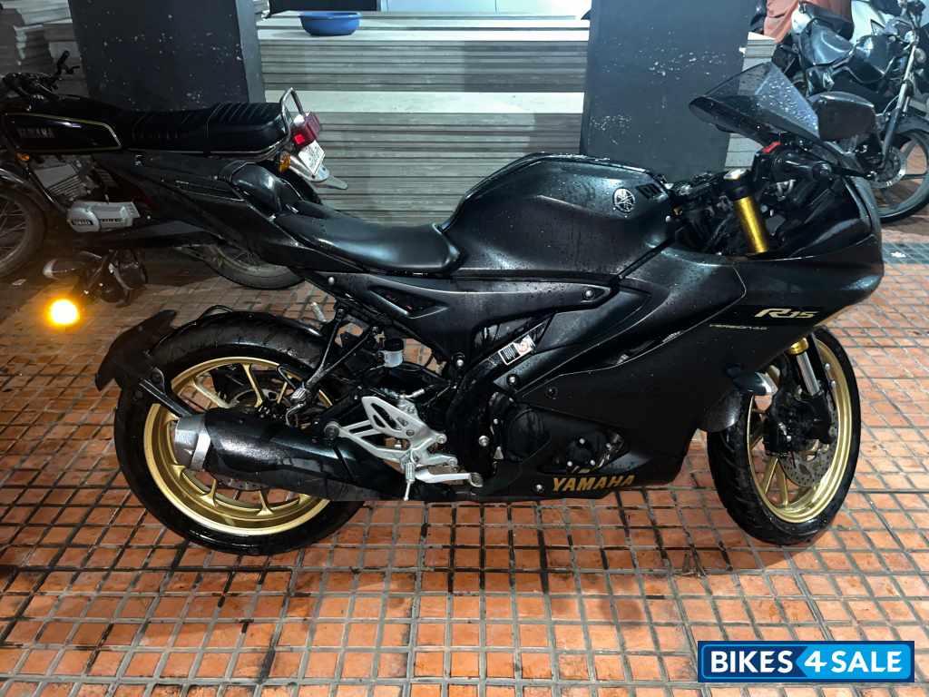 Yamaha R15 V4 Yamaha R15 V4