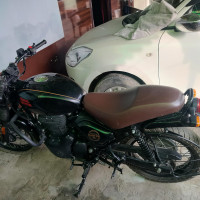 Royal Enfield Hunter 350 Retro 2023 Model