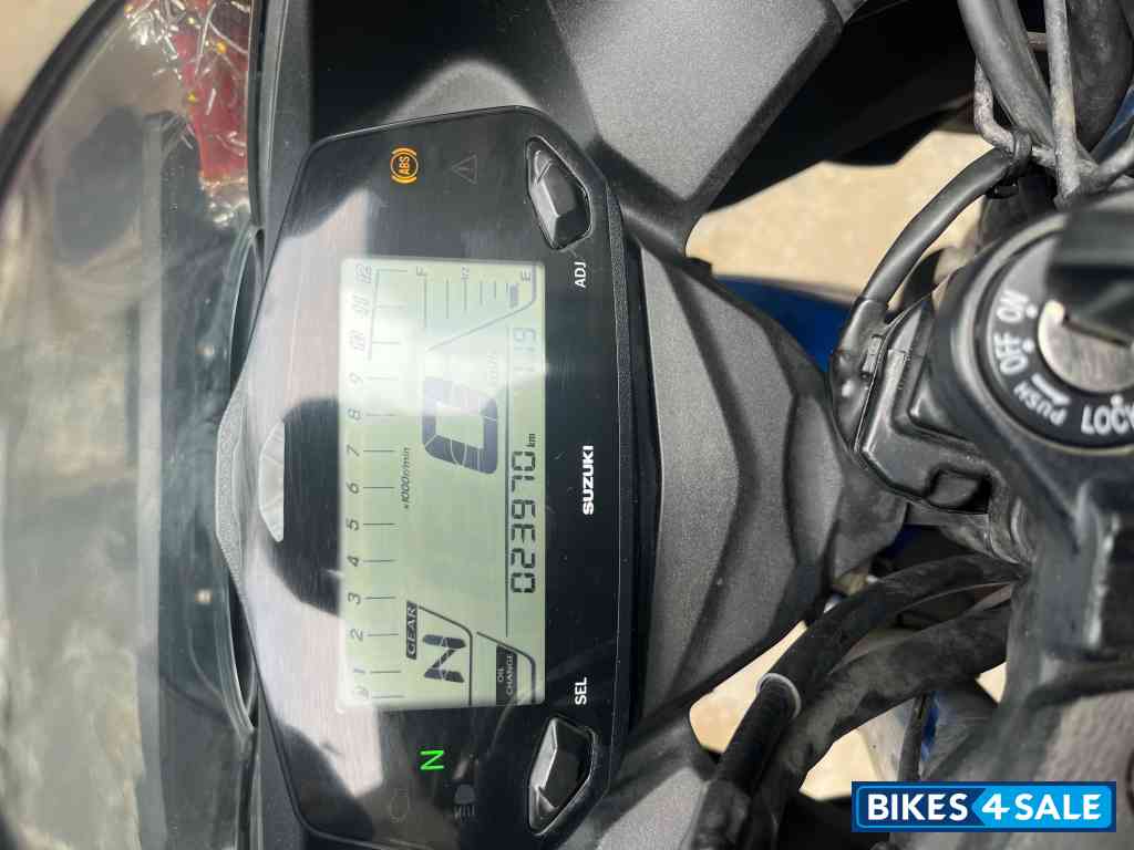 Blue Suzuki Gixxer SF BS6