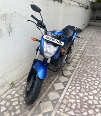 Blue Suzuki Gixxer