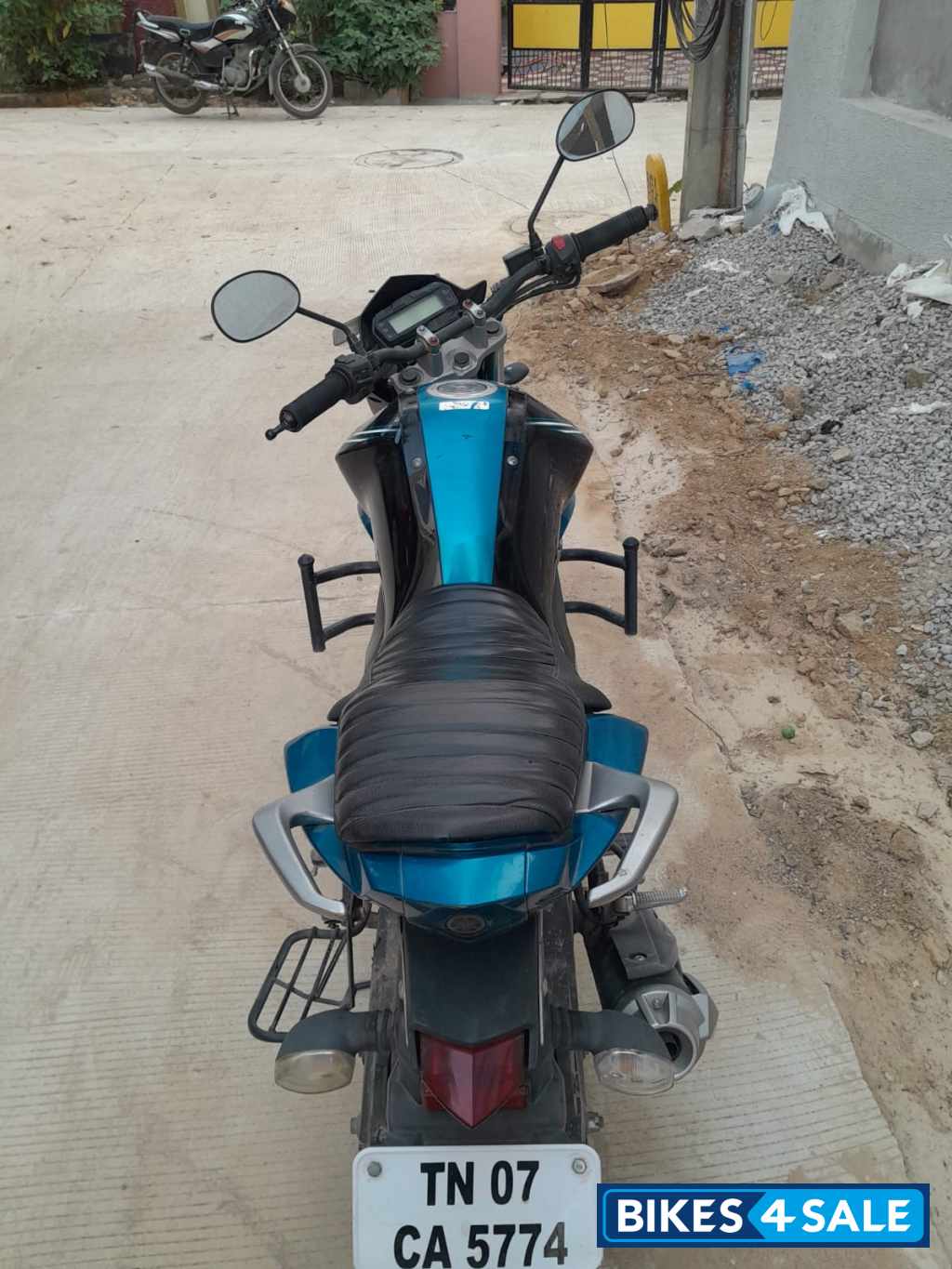 Yamaha FZ-S FI V2 Yamaha FZ-S FI V2