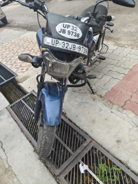 Bajaj V15