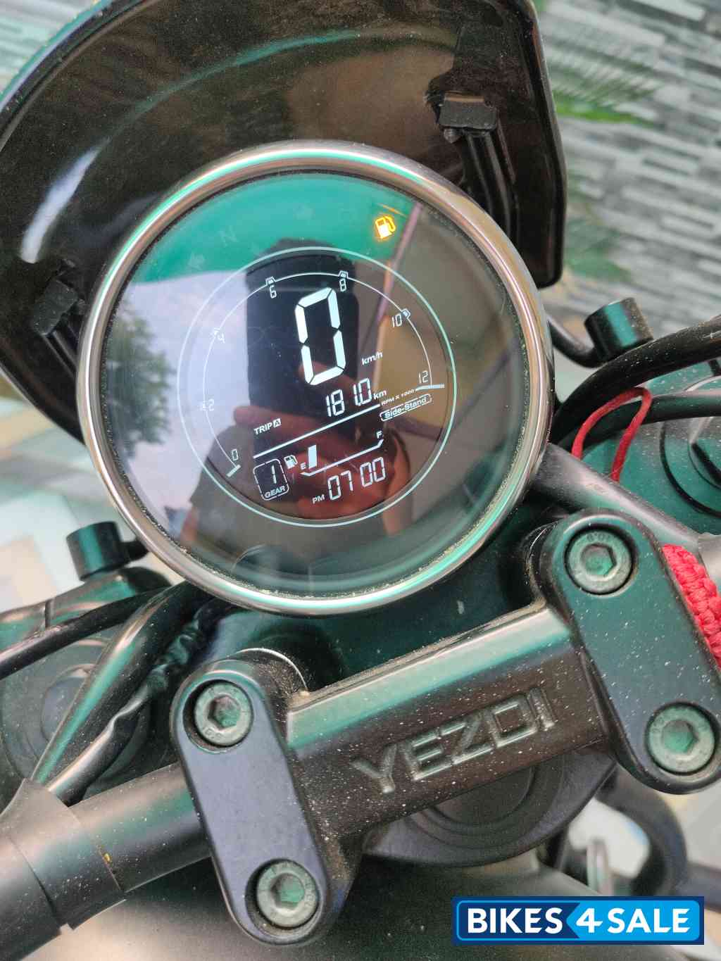 Yezdi Roadster Dark Yezdi Roadster Dark