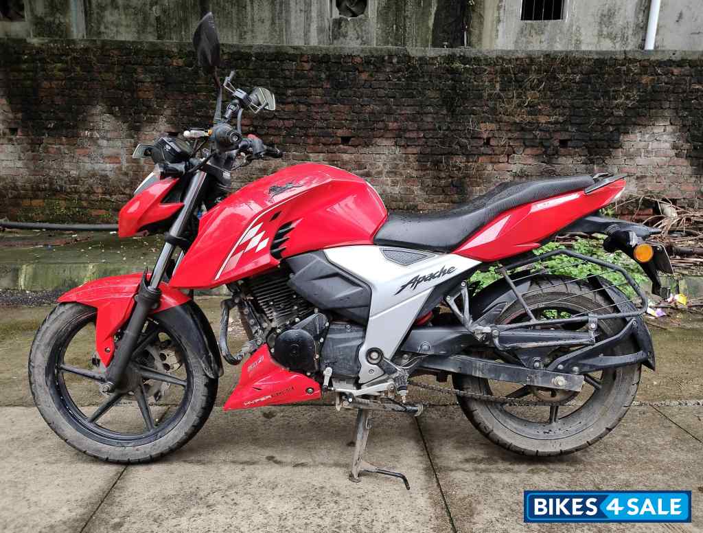 TVS Apache RTR 160 4V BS6 TVS Apache RTR 160 4V BS6