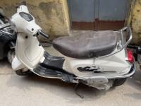 Vespa 125