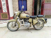 Royal Enfield Classic Desert Storm 2017 Model