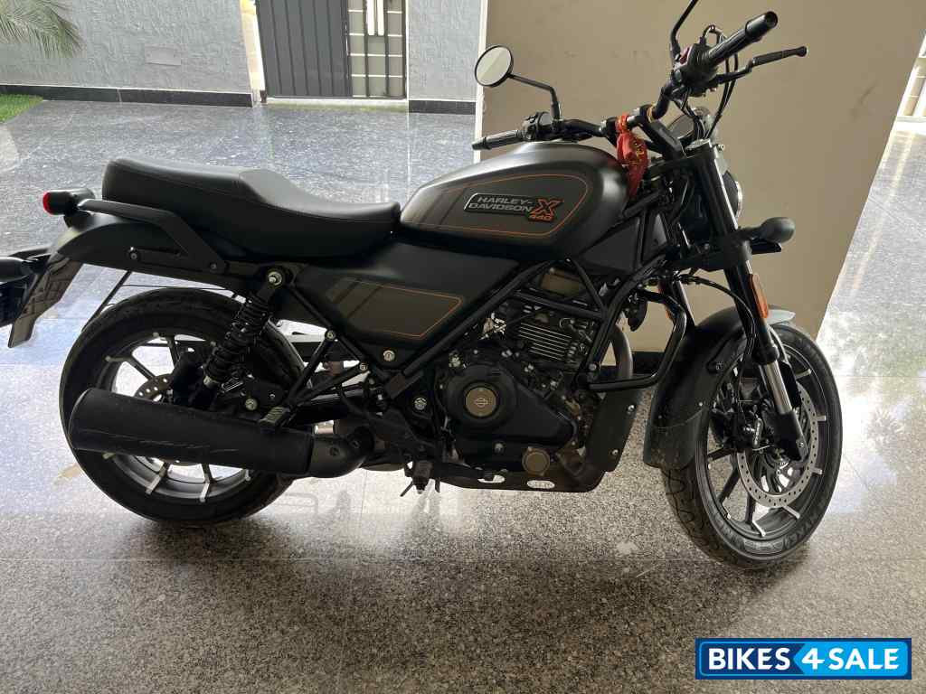 Mat Black Harley Davidson X440 S