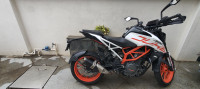 KTM Duke 390