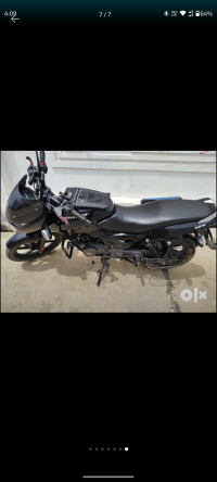 Bajaj Pulsar 125 Carbon Fibre Disc Single Seat 2021 Model