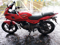 Bajaj Pulsar 220 DTSFi 2017 Model